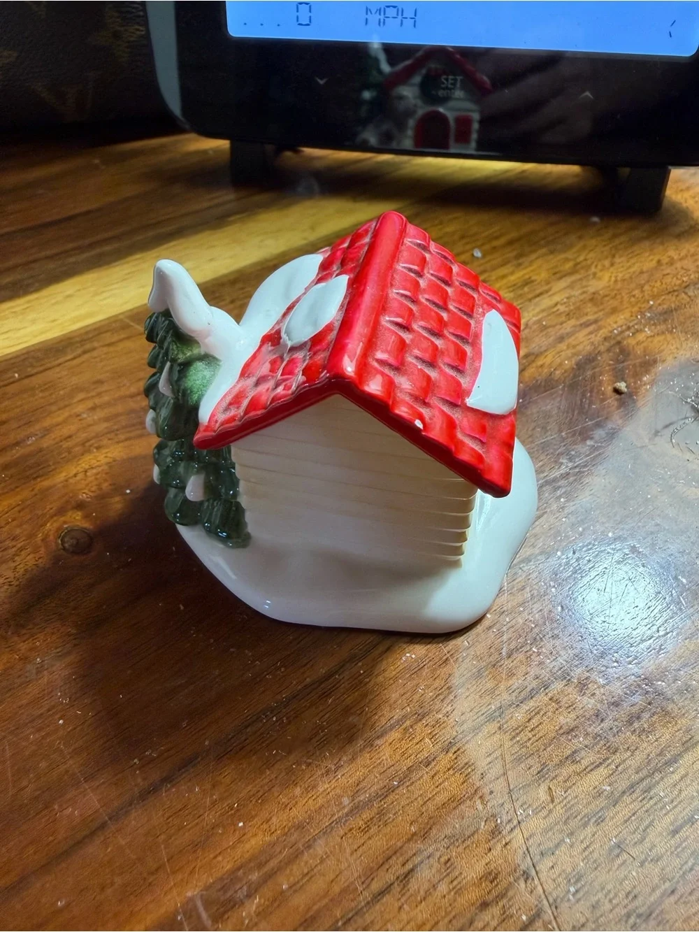 Department 56 Red Roof Holiday Dog House Figurine